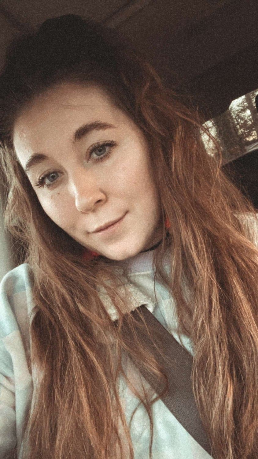 Click to view full size This Big Beautiful Woman Loves Cum