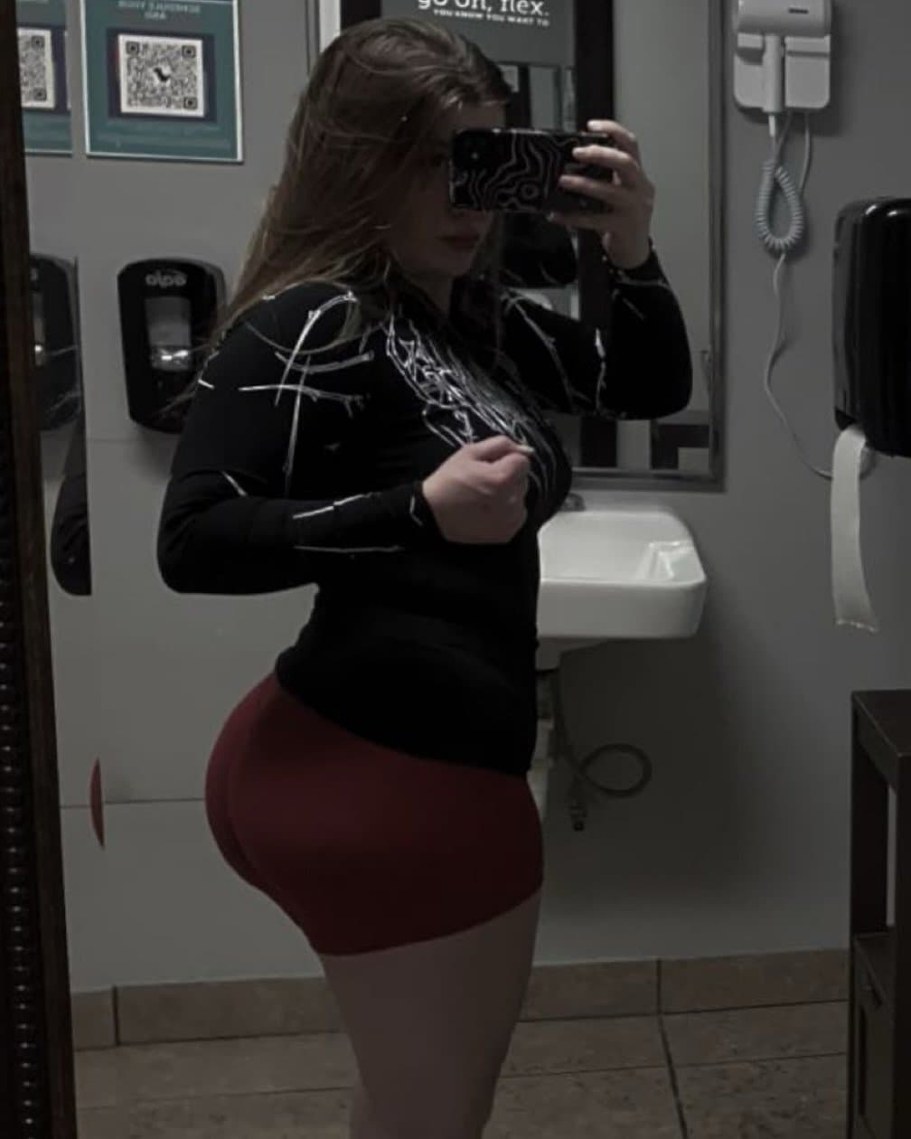 Click to view full size Nina griffin anal queen