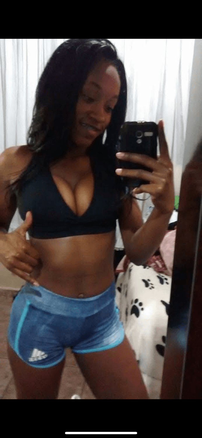 Click to view full size MINHA PUTA - Mona - Oque fariam com essa puta favelada ??? ???