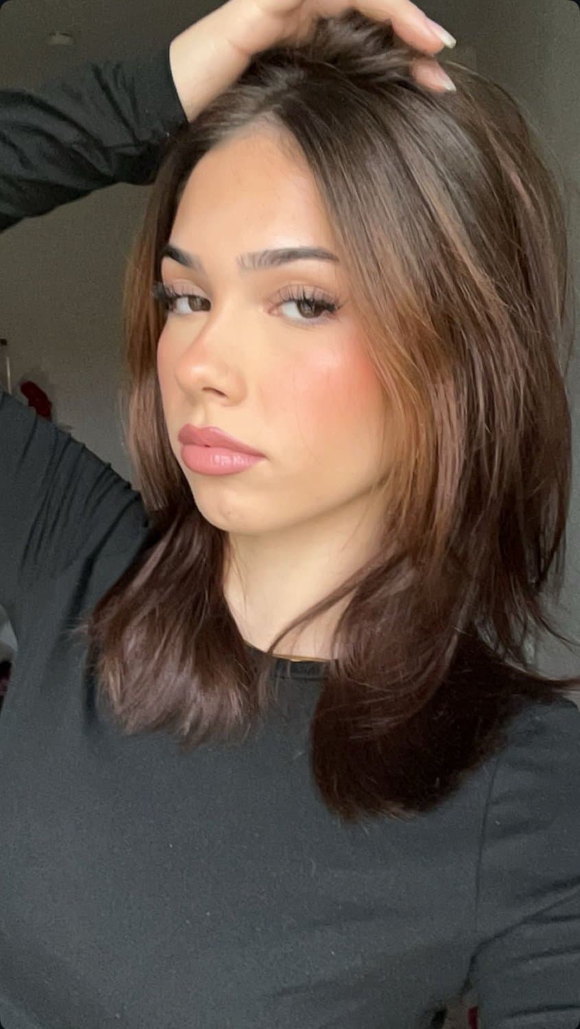 Click to view full size Sexy German 19yo slut