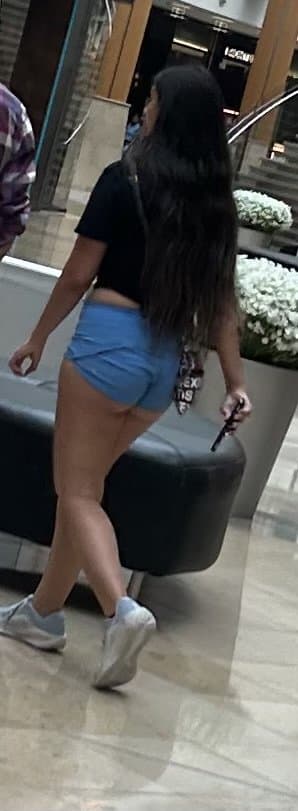 Click to view full size Bitchy thick ass college Indian gets womb punched by thick dick