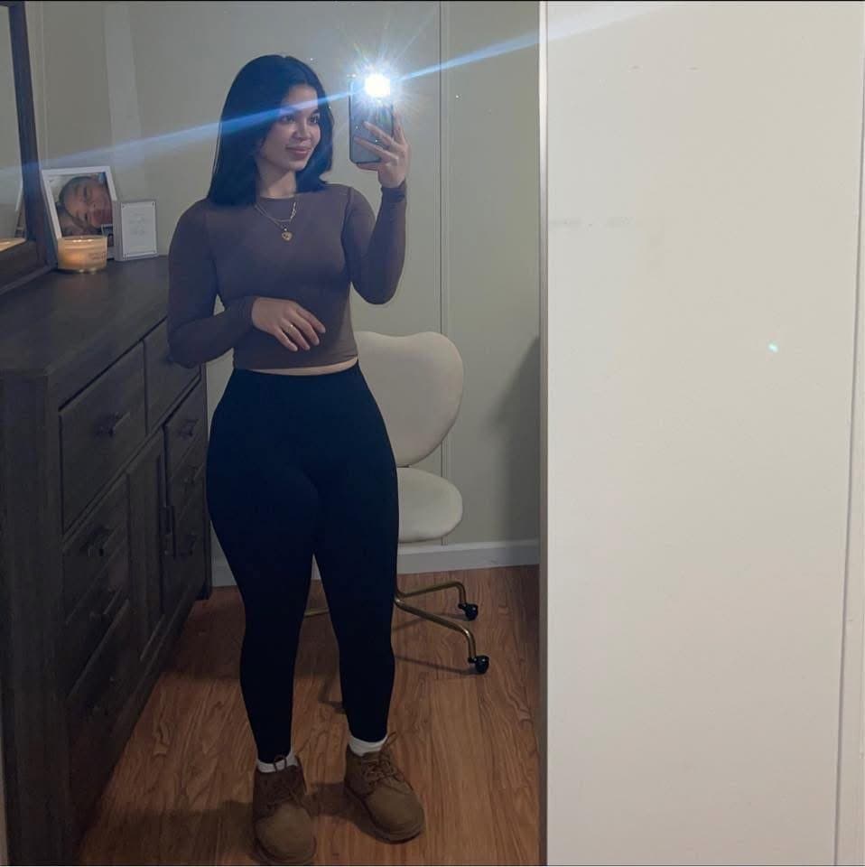 Click to view full size Latina hotty