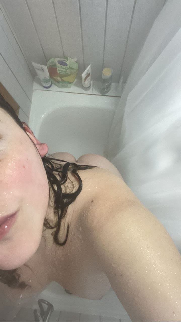 Click to view full size Slut Chilean gf ??