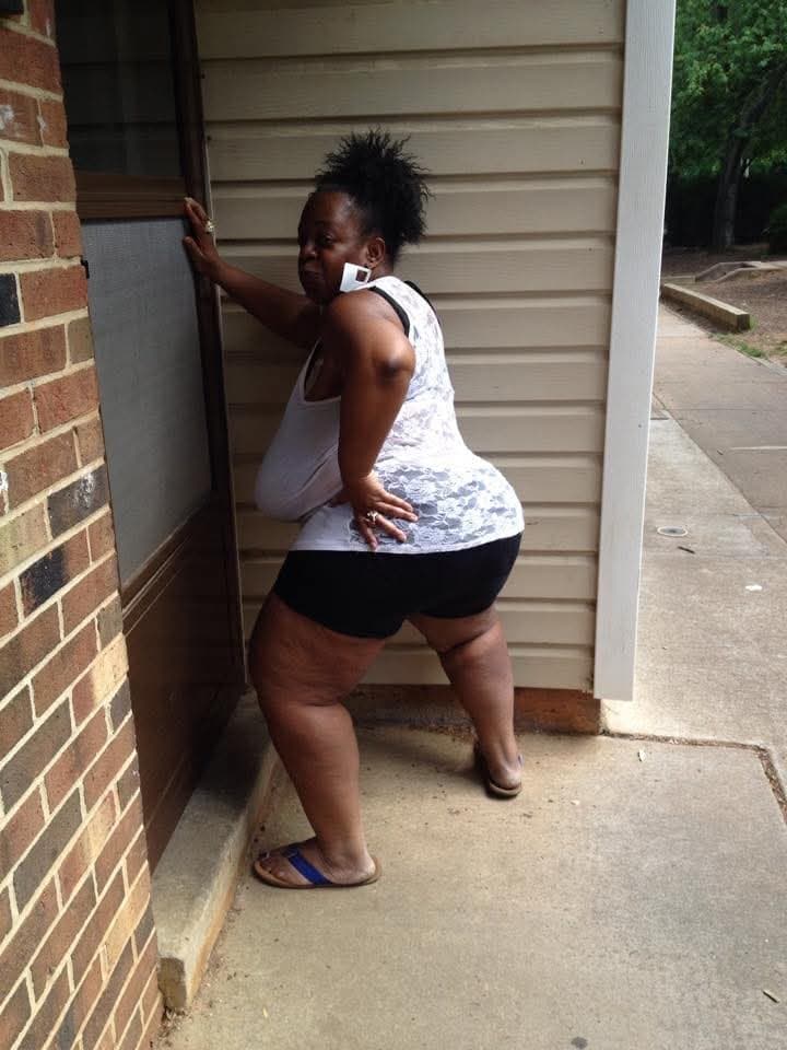 Click to view full size Jumbo Titty Ebony Bbw Milf That Only Bring That Project Pussy To The Table I Would Not Pull Out 58