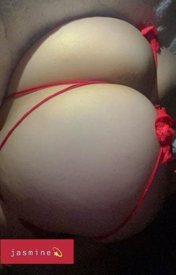 Click to view full size 22 year old Jasmine escort in Orange County ca