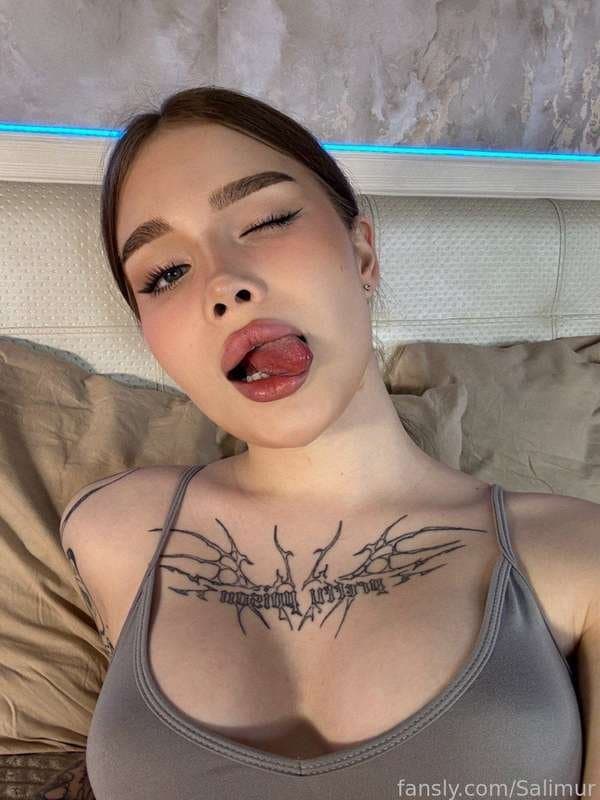 Click to view full size Tá salimur pt 3 (trans,shemale,tgirl,ladyboy,tgirl, Sissy )