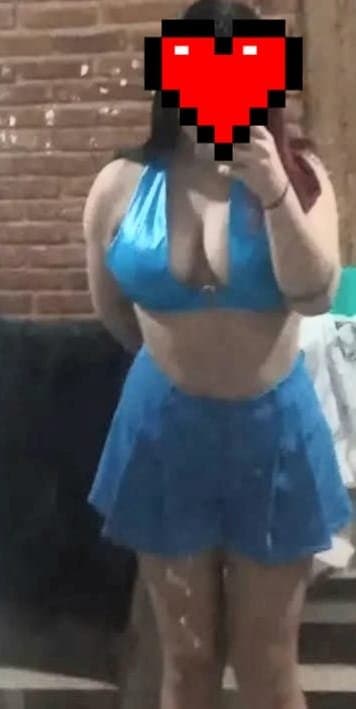 Click to view full size Lindas17??