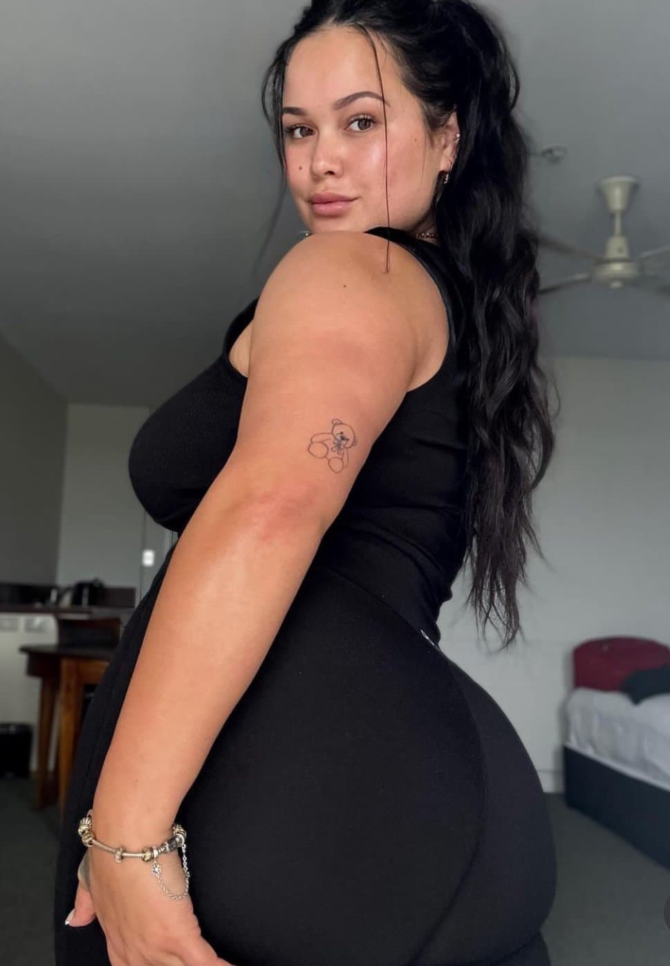 Click to view full size Local baddie pawg slim thick bbw Samara