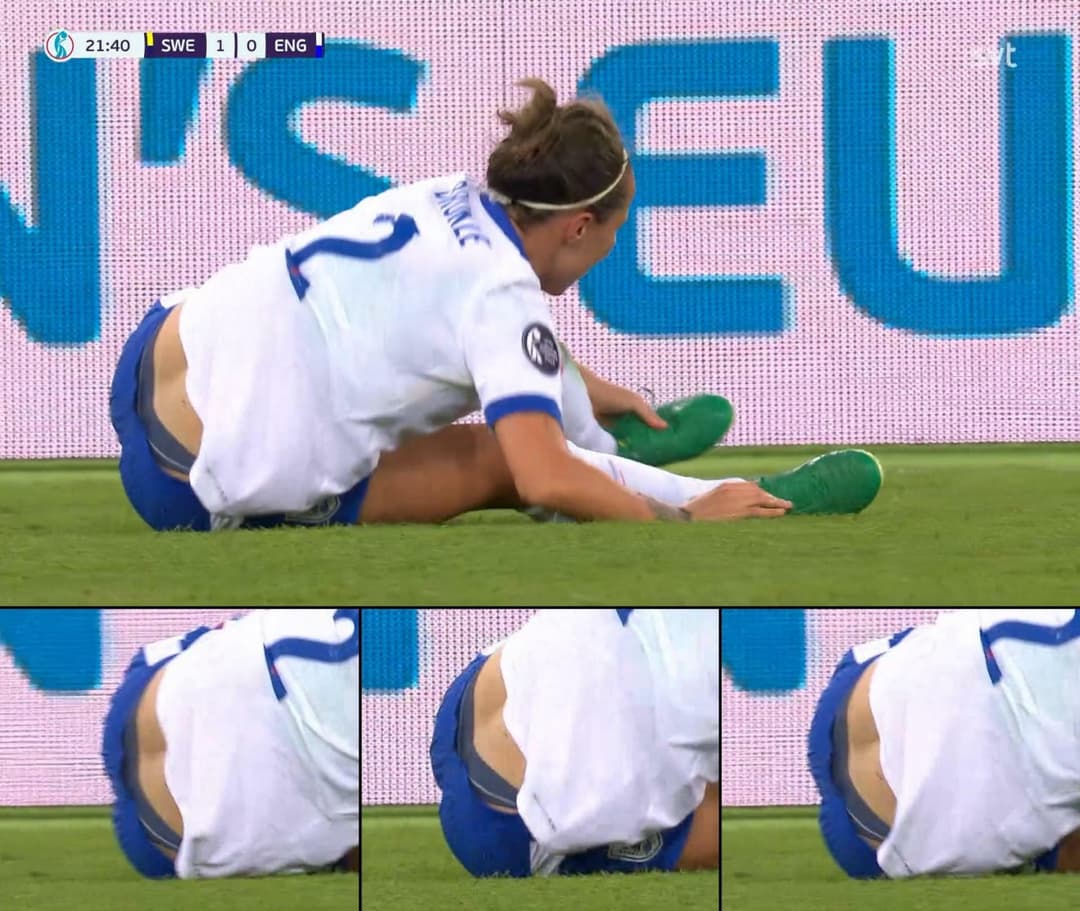 Click to view full size Lucy Bronze