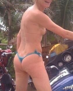 Click to view full size Mature cum whore