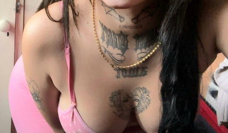 Click to view full size Lindas11??