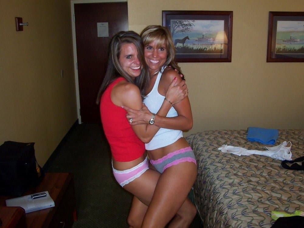 Click to view full size Amateur swinger couple gracing the internet with their nudity! ?