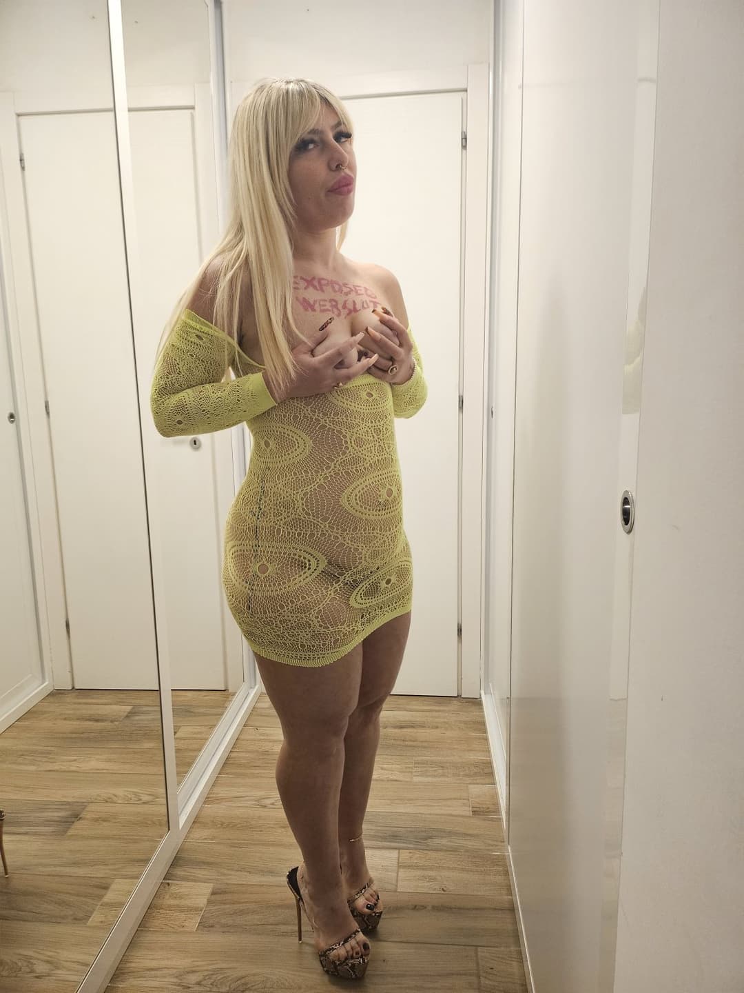 Click to view full size Italian Slutwife Rosa Bunnydoll, certified webslut wannabe. Italy,Italiana