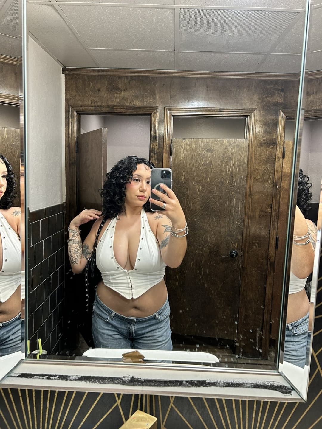 Click to view full size Friend’s hot TX milf mom