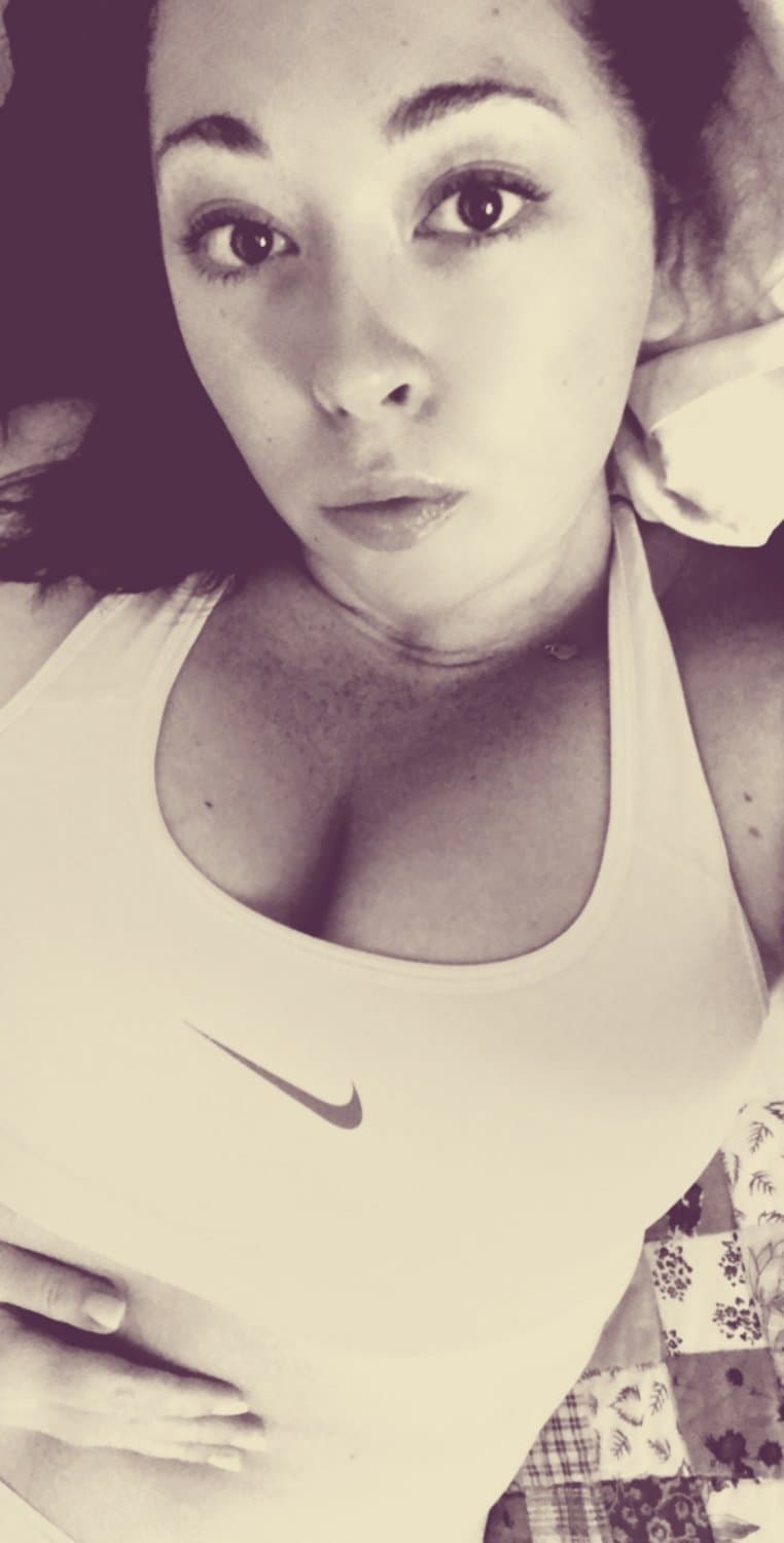 Click to view full size Let’s set a record for reposts and views of Abby… Kik: MusclesMcZee