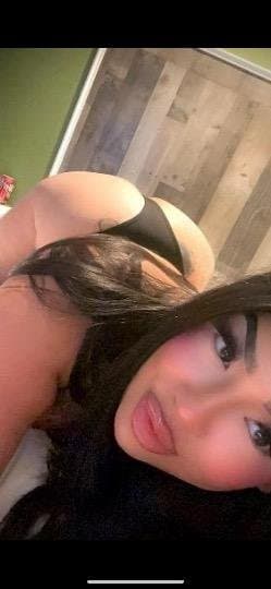 Click to view full size Fresno Latina Cynthia Has Two Baby Daddies In Jail