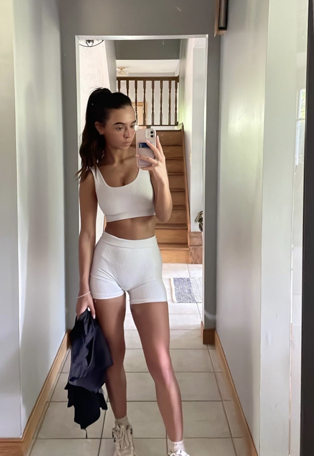 Click to view full size Freshman leaked by tinder hookup