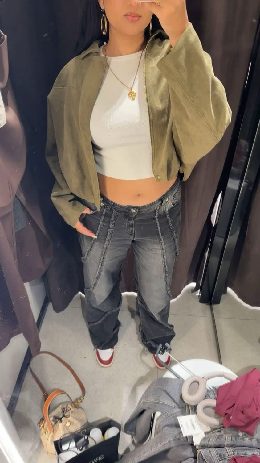 Click to view full size Tamil uk busty girl dm submissions Indian