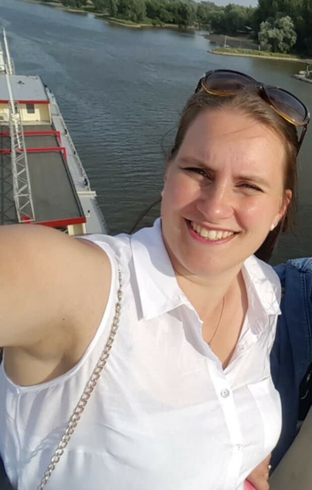 Click to view full size Sandy wants to be a FAMOUS WEBSLUT