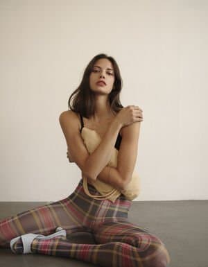 Click to view full size Anja 3