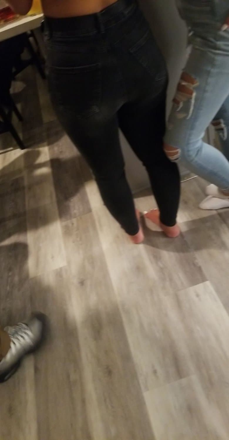 Click to view full size Father wants opinions on his slutty dau jenny Kik Froggy_._13