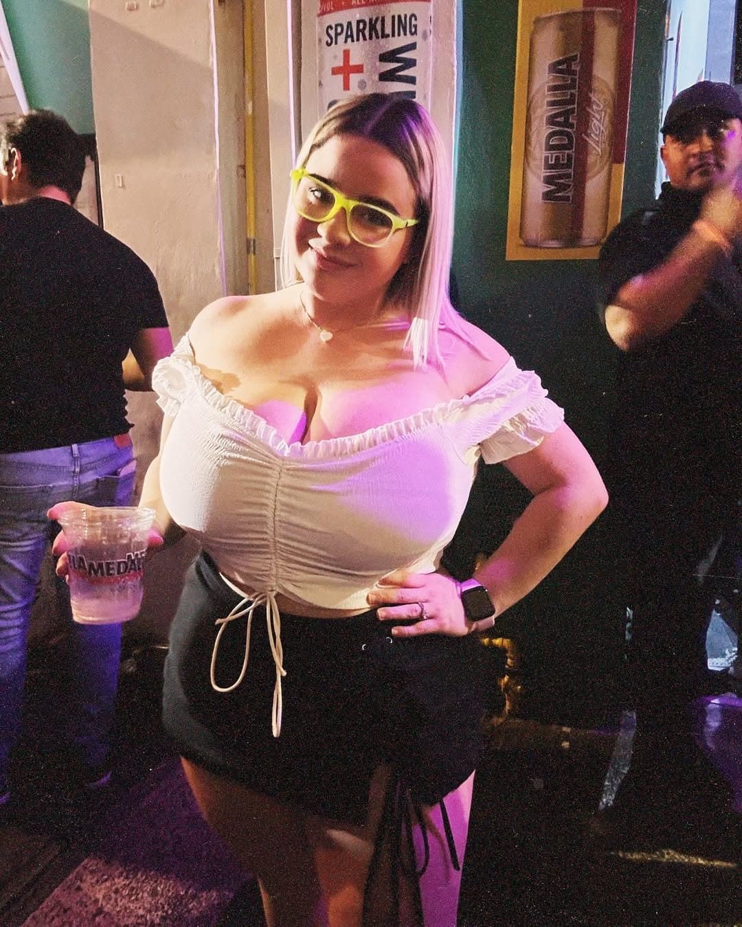 Click to view full size Curvy latina slut is begging you to pump for her tits