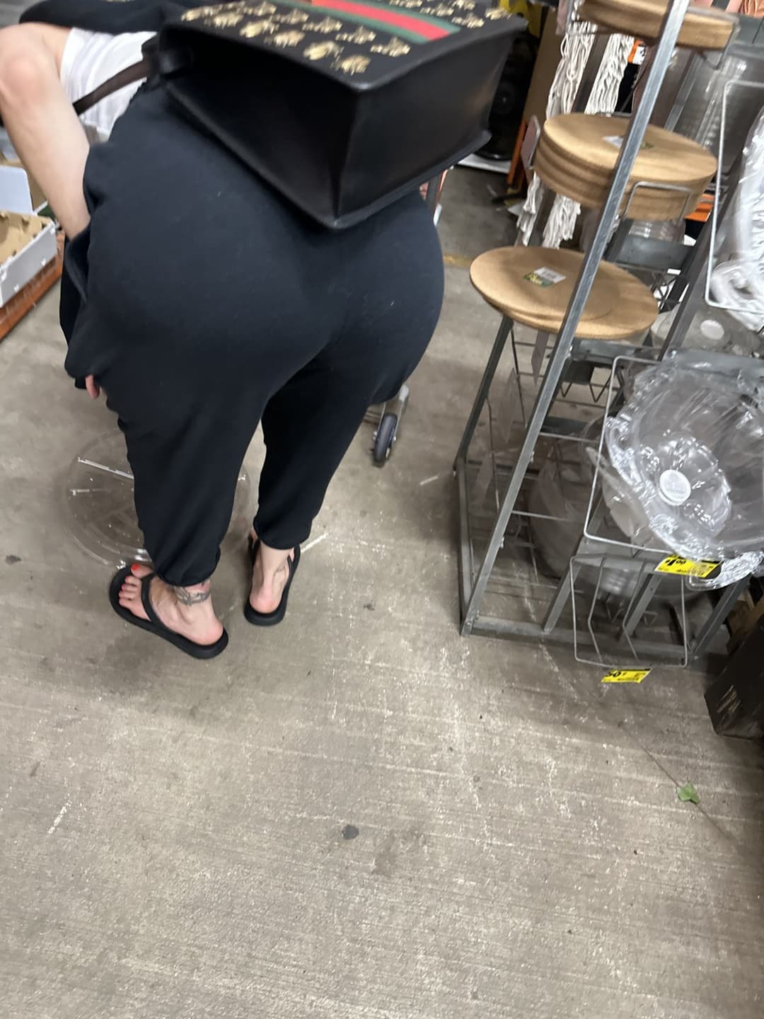Click to view full size Creep Shots. Super Sexy Hot Blonde MILF Feet & Ass. I couldn’t get a clear face pic.