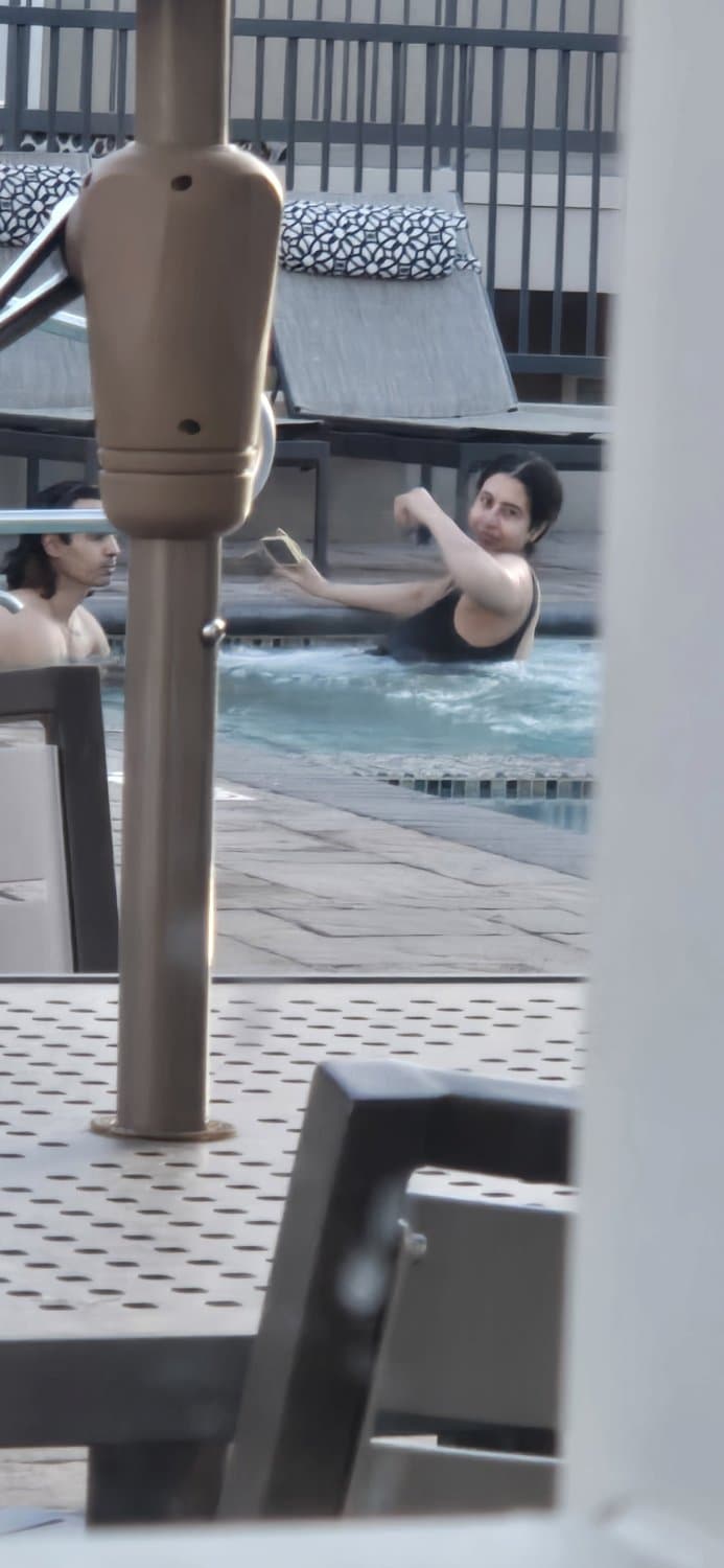 Click to view full size Public masterbation ? baby im literally sitting right here. Jet went up pussy and ass