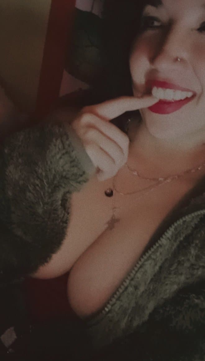 Click to view full size La perra universitaria chilena