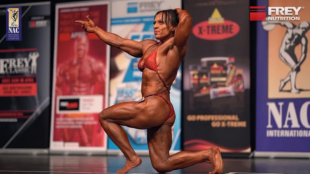 Click to view full size Spermatic muscular exhibition of Mrs Bailey