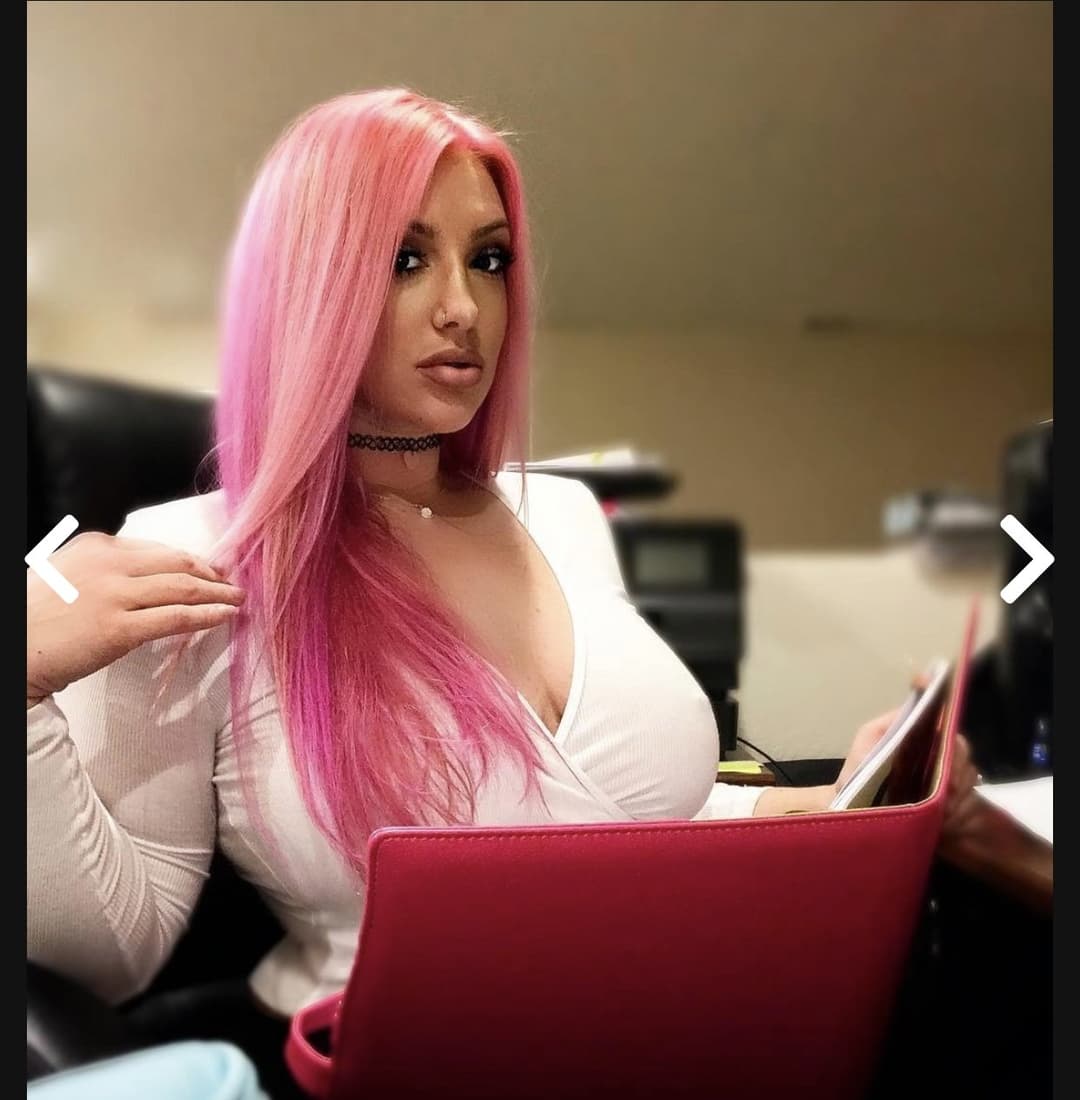 Click to view full size Taya Christian The Doctor Bae Sexy Doctor