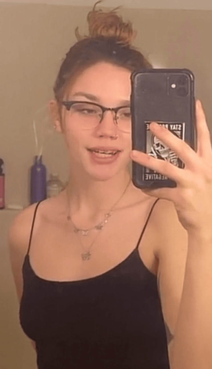 Click to view full size sexy petite emo teen leaked 18 yo – amateur alt college goth