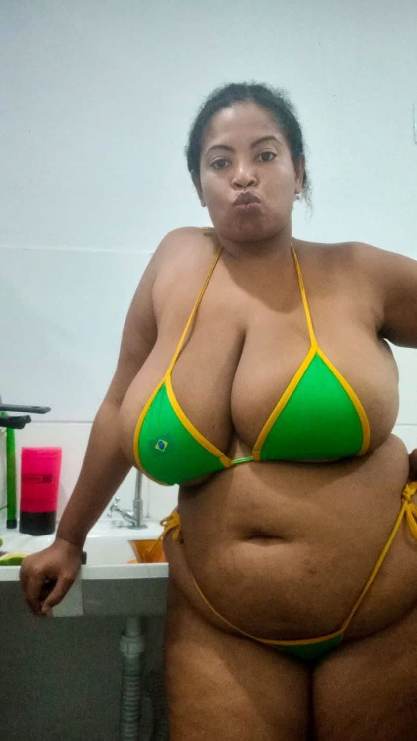 Click to view full size Gordinha tarada e safada