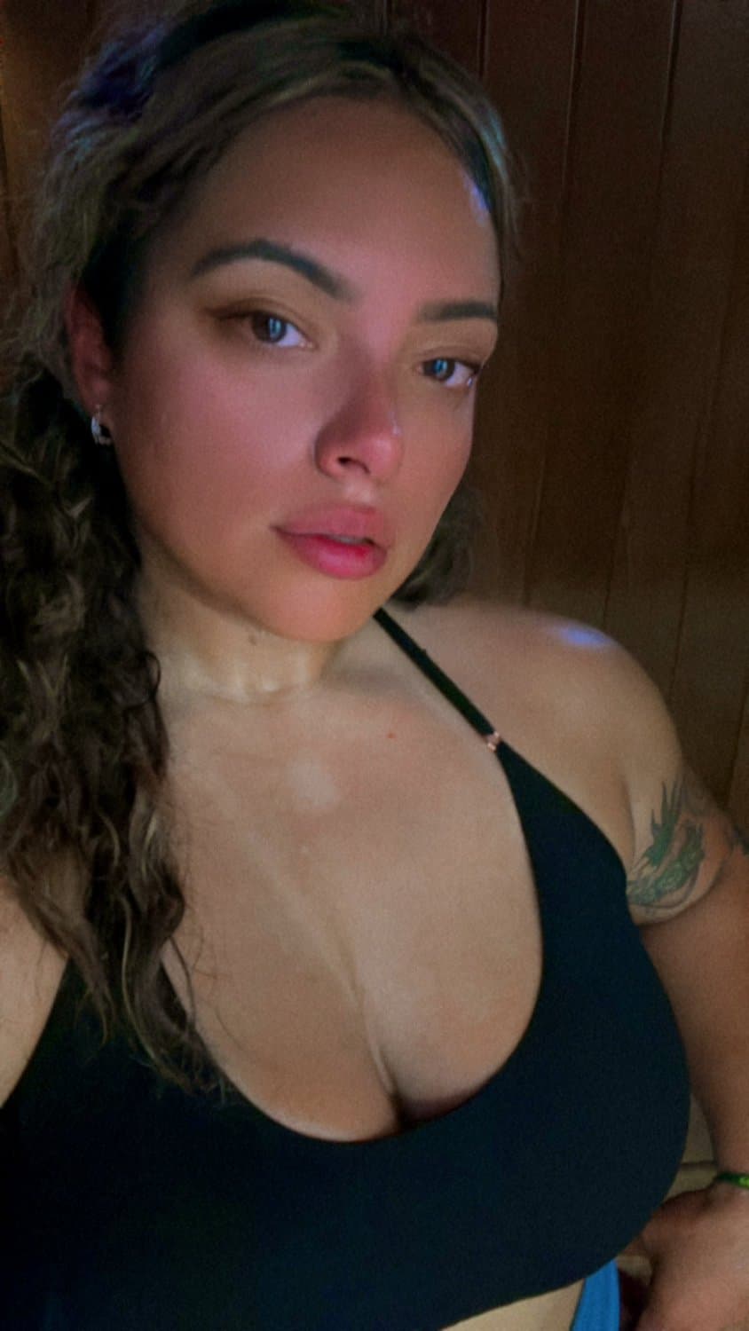 Click to view full size Moe has a strangle hold on me ? (NN)