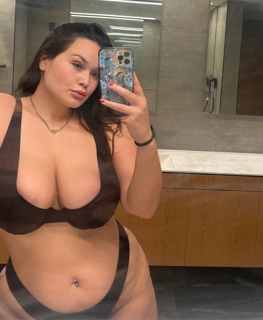 Click to view full size Local baddie pawg slim thick bbw Samara