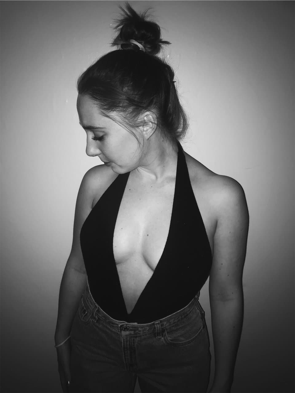 Click to view full size Vsco hotty