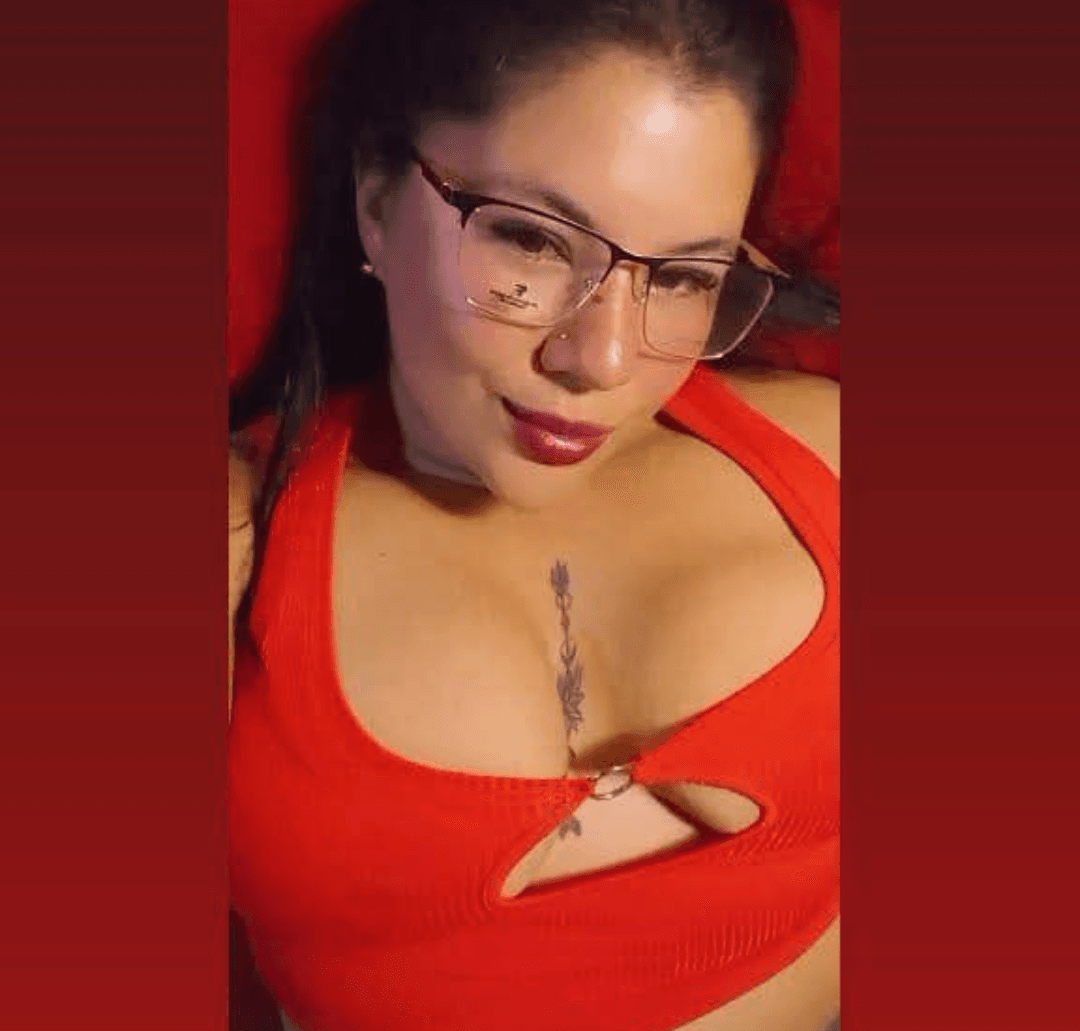 Click to view full size Hay algo de esta gordibuena es enfermera en general Rodríguez