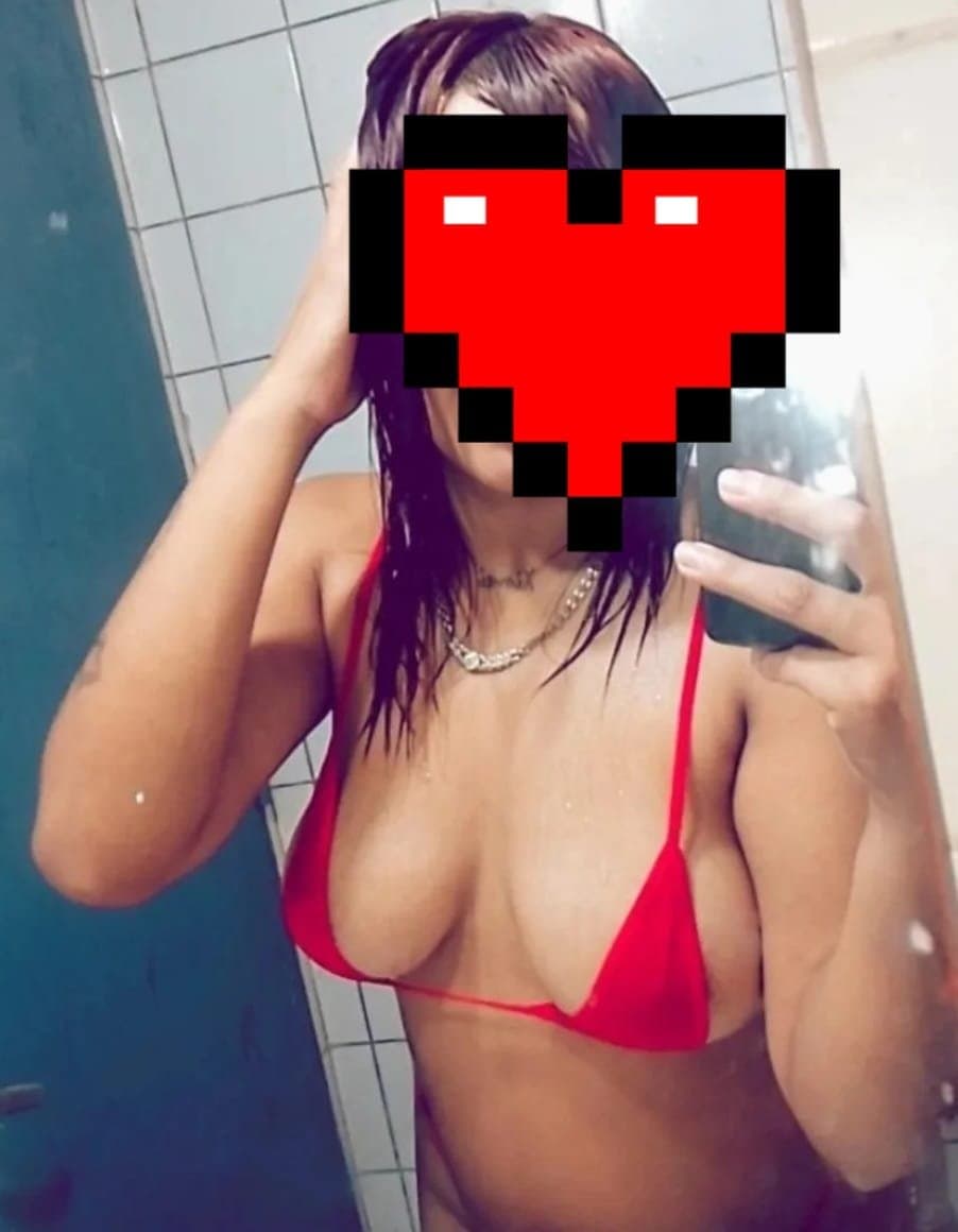 Click to view full size Lindas17??