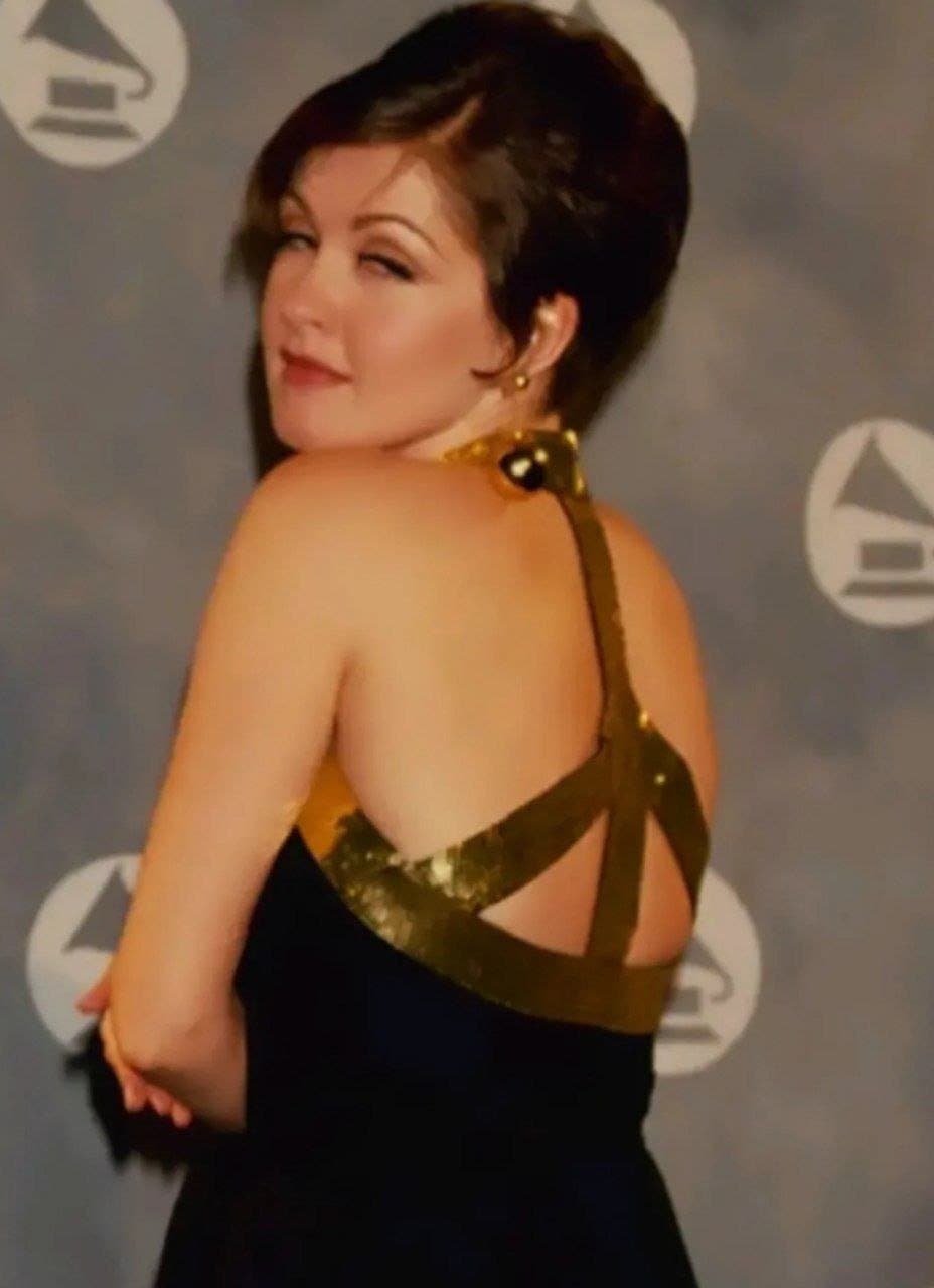 Click to view full size Cyndi Lauper - hottie through the years