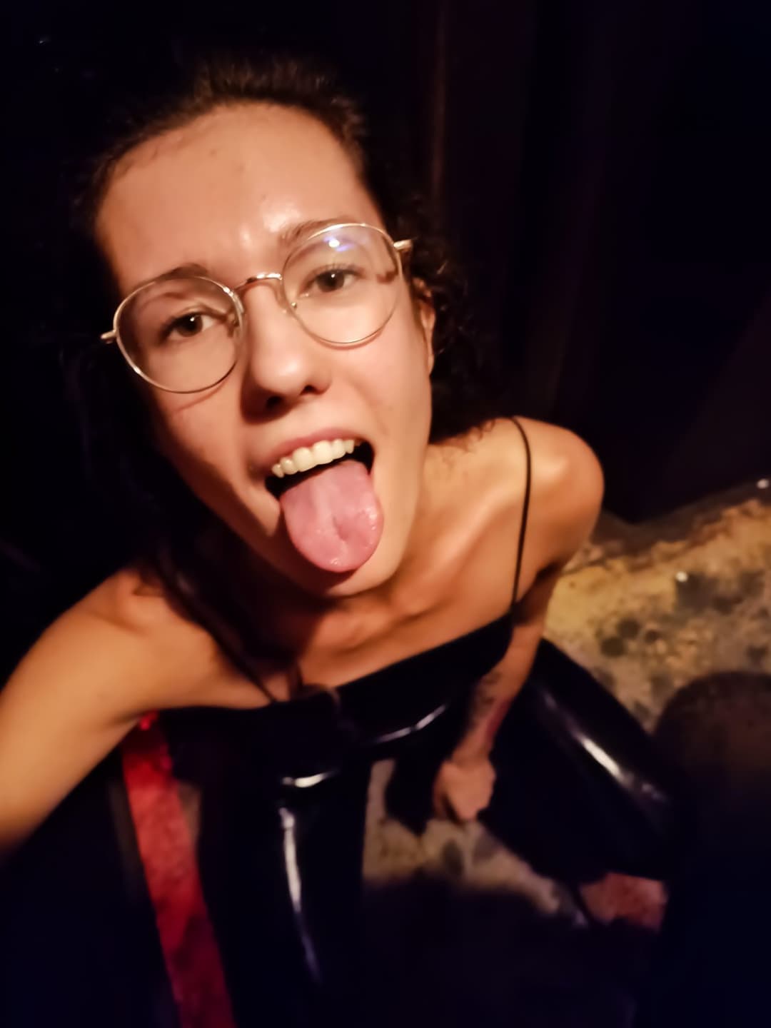 Click to view full size flat chest polish slut 28yrs