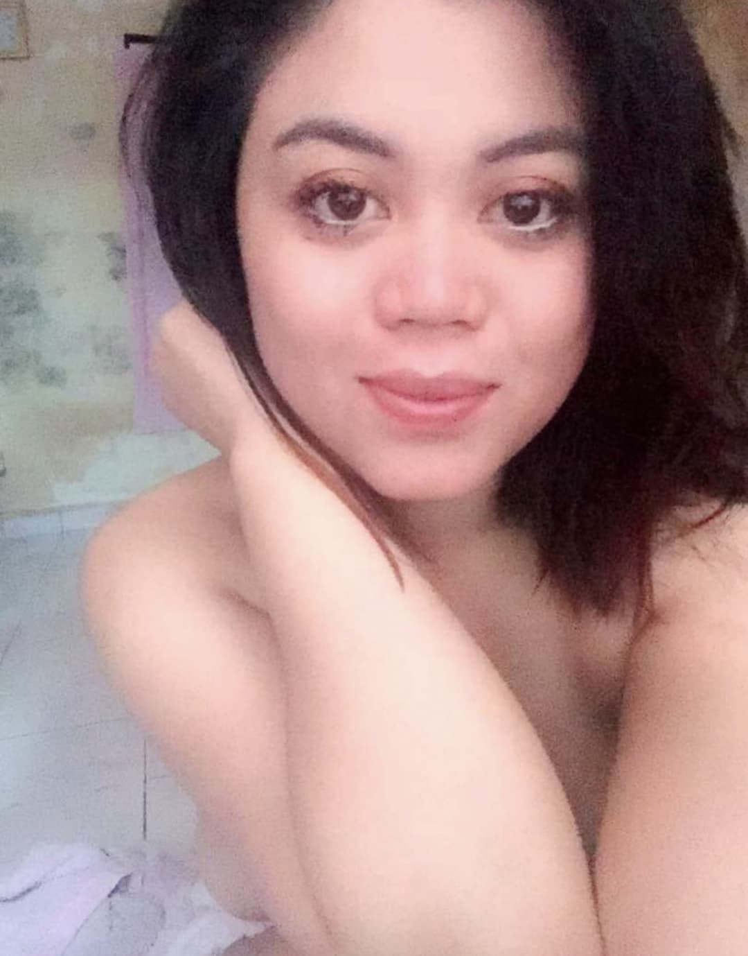 Click to view full size malay hijab indonesia muslim milf cantik