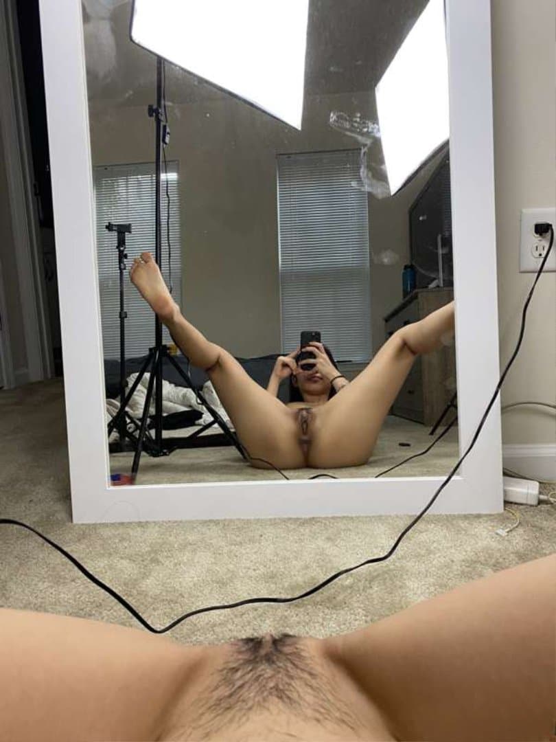 Click to view full size Petite Filipina Dildo Anal