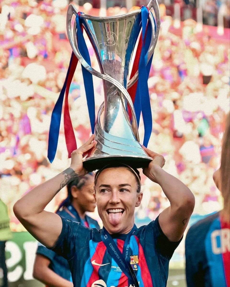 Click to view full size Lucy Bronze