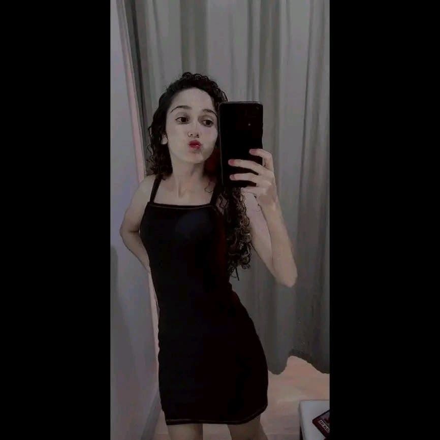 Click to view full size Simone