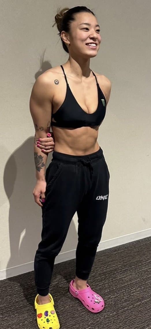 Click to view full size Japanese MMA fighter will beat your ass, then eat your ass