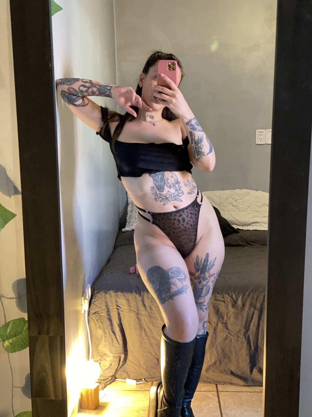 Click to view full size I want you at my feet ready to obey my every command ??