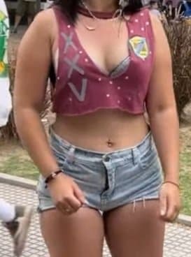 Click to view full size Lindas11??