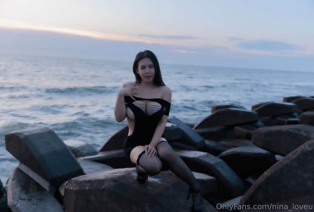 Click to view full size NINALEEE