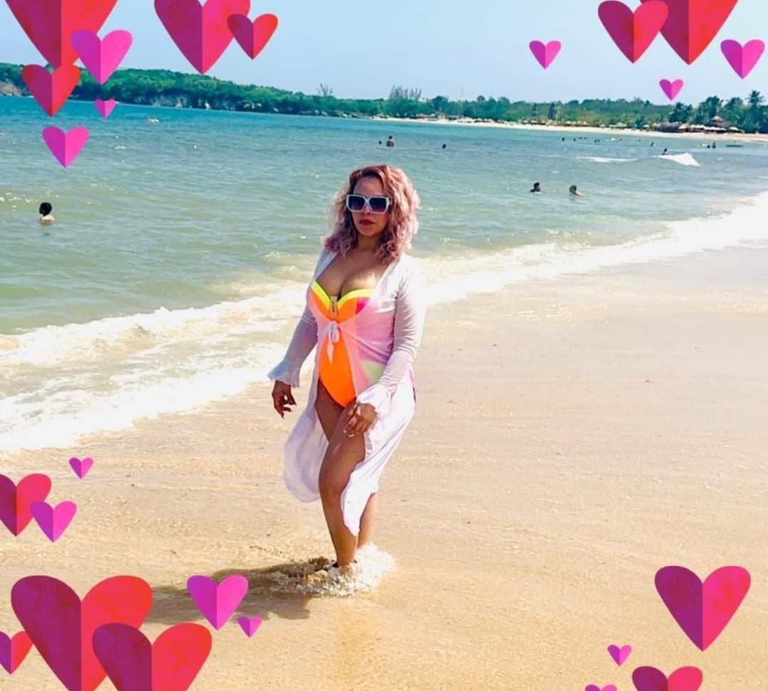 Click to view full size Arizona mexican hotwife