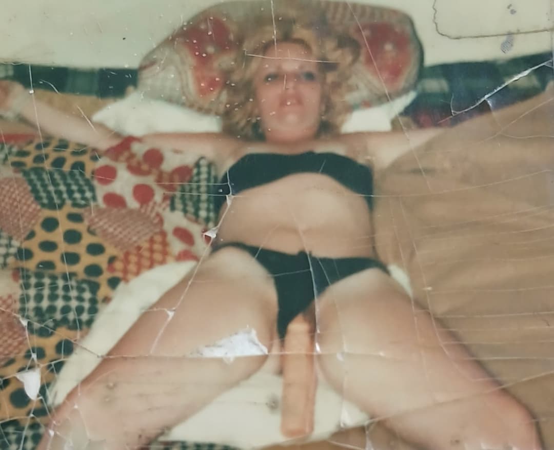 Click to view full size BONDAGE MODELS ! HELPLESS AND SILENT!